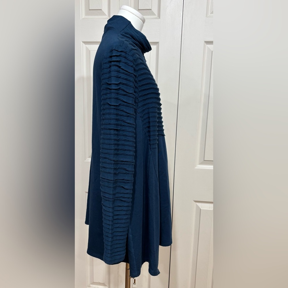 🌷3/$25🌷 CHALET  Teal/Peacock Blue Tunic Top, long sleeves, mock turtleneck - Picture 4 of 15
